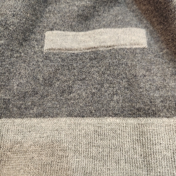 J. McLaughlin Wool Cardigan Size Medium - Picture 5 of 6